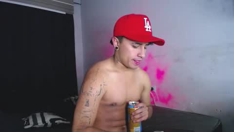 Snapshot of boy_nauthy chatting on September 18, 10:45 pm boy_nauthy online show from September 18, 10:45 pm