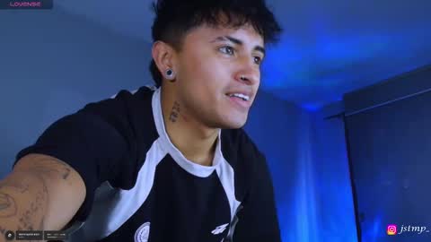 Snapshot of boy_nauthy chatting on November 5, 3:12 pm boy_nauthy online show from November 5, 3:12 pm