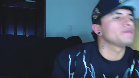 boy_nauthy online show from January 18, 12:25 am