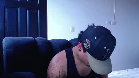 boy_nauthy online show from January 18, 8:56 pm