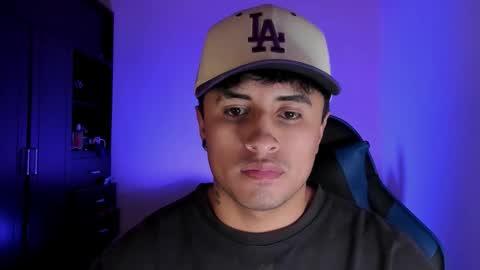 boy_nauthy online show from March 27, 2:50 pm