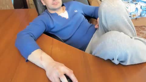 Snapshot of boyapollon chatting on January 17, 8:08 am BoyApollon online show from January 17, 8:08 am