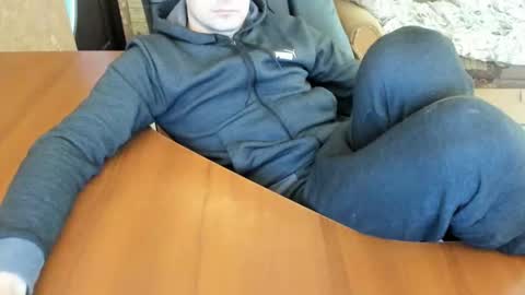 Snapshot of boyapollon chatting on February 26, 8:13 am BoyApollon online show from February 26, 8:13 am