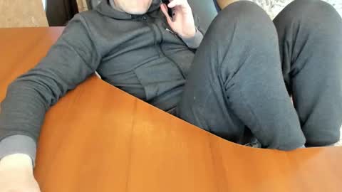 Snapshot of boyapollon chatting on February 27, 10:15 am BoyApollon online show from February 27, 10:15 am