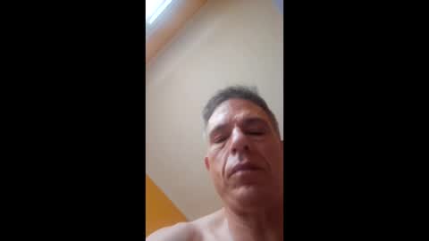 boyaroues online show from March 30, 8:26 am