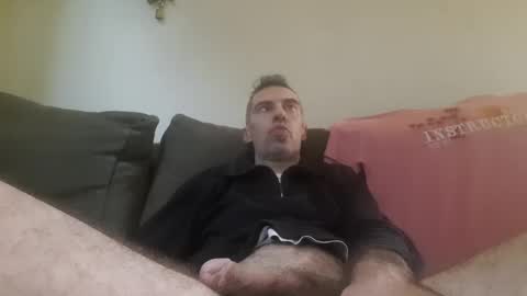 Snapshot of boybcn19 chatting on December 2, 5:59 pm Your slavesexx19 online show from December 2, 5:59 pm