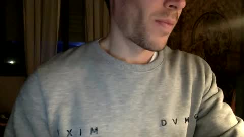 boybcn94 online show from March 10, 6:13 pm