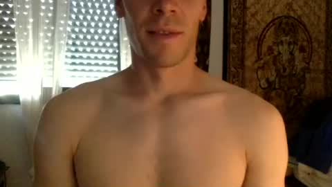 boybcn94 online show from June 15, 1:35 pm