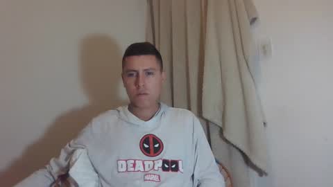 Tommy - OnFns  tommy  874 online show from November 15, 5:27 am