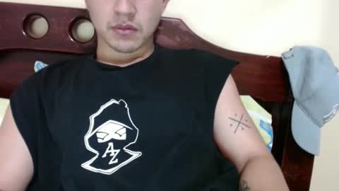 Snapshot of boyfit2023 chatting on December 3, 12:35 am boyfit2023 online show from December 3, 12:35 am