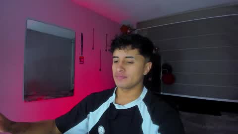 miguel  online show from January 13, 3:01 am