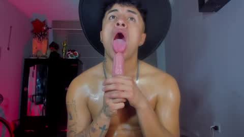 miguel  online show from January 21, 9:24 am