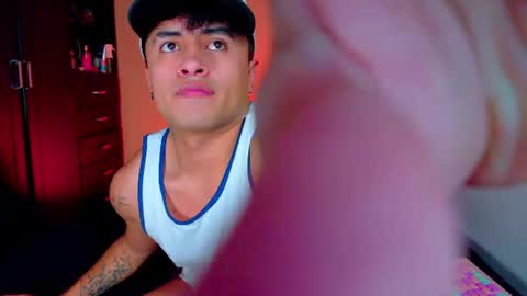 Snapshot of boylatin_777 chatting on June 18, 5:08 am miguel online show from June 18, 5:08 am