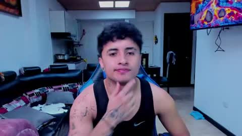 Snapshot of boylatin_777 chatting on July 10, 9:06 pm miguel online show from July 10, 9:06 pm