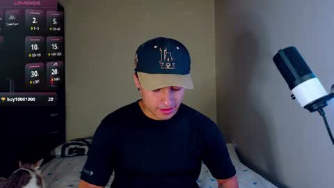 Snapshot of boylatin_777 chatting on July 15, 12:49 am miguel online show from July 15, 12:49 am