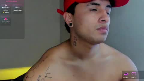 Snapshot of boylatin_777 chatting on July 16, 12:05 am miguel online show from July 16, 12:05 am