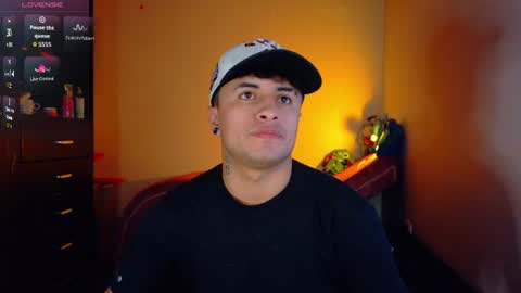 Snapshot of boylatin_777 chatting on July 27, 5:14 am miguel online show from July 27, 5:14 am