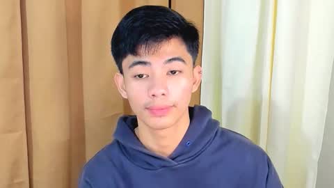 HI IM JAMES DONT FORGET GIVE ME THUMBS UP AND JOIN TO MY FANCLUB online show from December 5, 6:15 pm