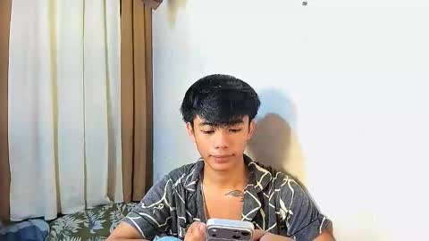 Snapshot of boynextdoor4ux chatting on May 9, 1:55 am HI IM JAMES DONT FORGET GIVE ME THUMBS UP AND JOIN TO MY FANCLUB online show from May 9, 1:55 am