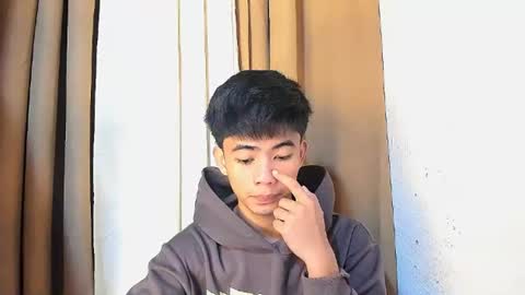 Snapshot of boynextdoor4ux chatting on June 15, 11:40 pm HI IM JAMES DONT FORGET GIVE ME THUMBS UP AND JOIN TO MY FANCLUB online show from June 15, 11:40 pm