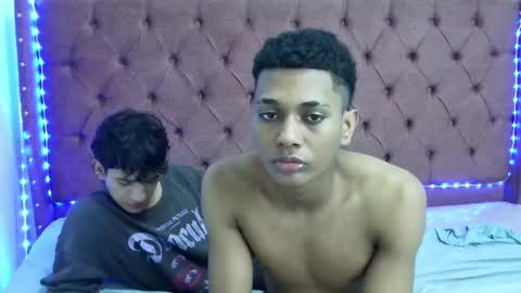 Snapshot of boys_hotparty chatting on December 11, 4:53 pm ALEX - TAYLER -MIKE online show from December 11, 4:53 pm