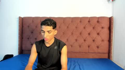 Snapshot of boys_hotparty chatting on September 26, 1:04 pm ALEX - TAYLER -MIKE online show from September 26, 1:04 pm