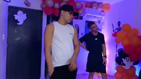 Angelo Mark Fernando Taylor online show from October 27, 11:36 am