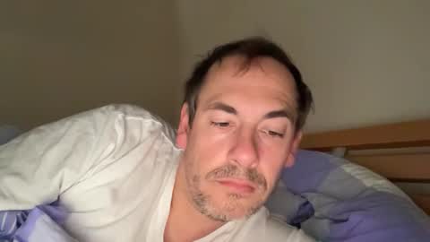 Snapshot of boyslut8 chatting on September 27, 6:51 am boytoyhh online show from September 27, 6:51 am