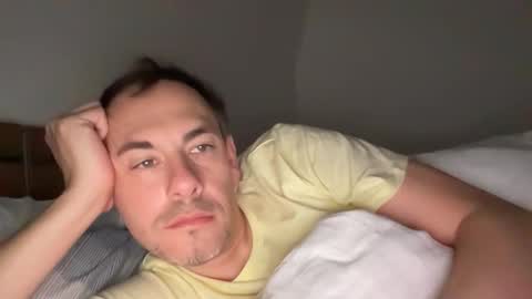 Snapshot of boyslut8 chatting on November 28, 7:33 am boytoyhh online show from November 28, 7:33 am