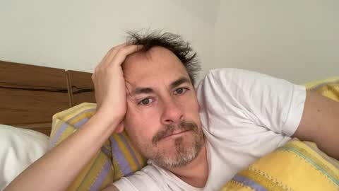 boytoyhh online show from April 12, 8:41 am