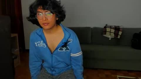 Snapshot of boytwink_20 chatting on November 22, 8:57 am boytwink_20 online show from November 22, 8:57 am