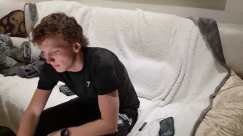 Boyyhb online show from November 16, 8:36 pm