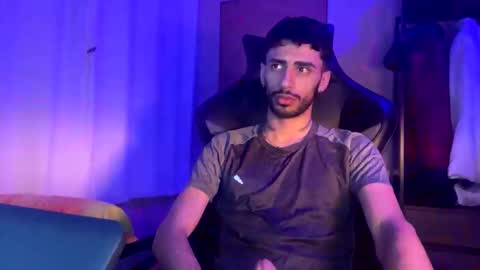 boyzinm2 online show from September 15, 6:02 am