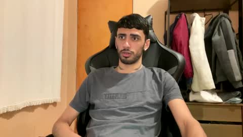 boyzinm2 online show from October 3, 11:57 pm