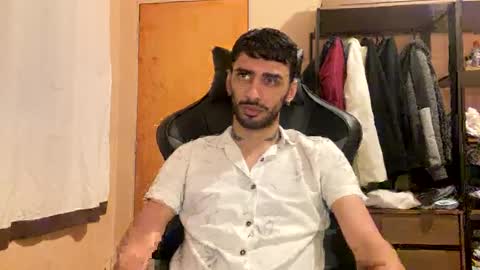 boyzinm2 online show from October 8, 3:59 am