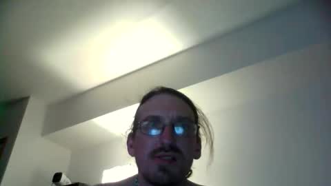 bracker69 online show from April 3, 9:40 am