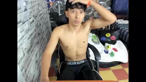 Snapshot of bracth chatting on February 16, 12:34 pm Bracth online show from February 16, 12:34 pm