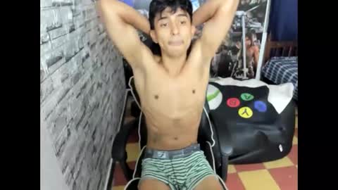 Snapshot of bracth chatting on February 18, 11:17 am Bracth online show from February 18, 11:17 am