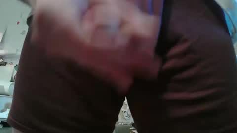 Snapshot of brad1346 chatting on March 1, 10:31 pm brad1346 online show from March 1, 10:31 pm