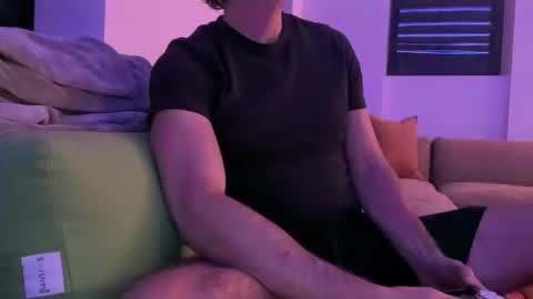 Snapshot of brad146 chatting on October 25, 2:41 am Brad online show from October 25, 2:41 am