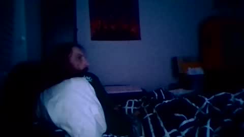 GuitarBrad1989 online show from February 18, 6:31 am