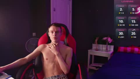 Snapshot of brad_myles chatting on September 28, 2:55 pm Brad online show from September 28, 2:55 pm