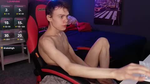 Snapshot of brad_myles chatting on November 29, 5:49 pm Brad online show from November 29, 5:49 pm