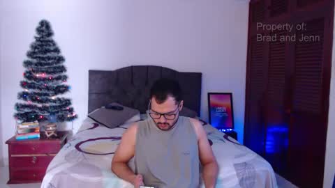 Your favorite couple and the best butt on Chatur online show from December 24, 3:47 pm