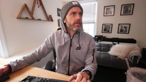 BradBronton online show from May 3, 5:08 pm