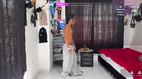 Bradley Strong online show from November 15, 4:36 pm