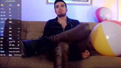 Bradley Colton Independ Model online show from February 18, 4:37 pm