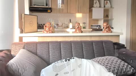 bradleymartin7 online show from January 23, 10:11 pm