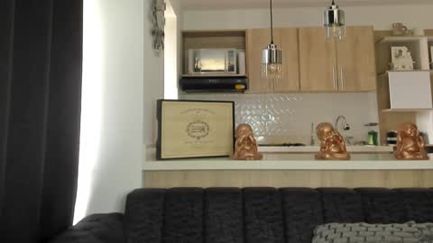 bradleymartin7 online show from February 1, 5:47 pm