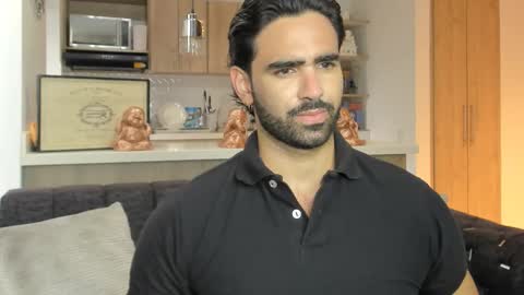 bradleymartin7 online show from November 16, 9:42 pm